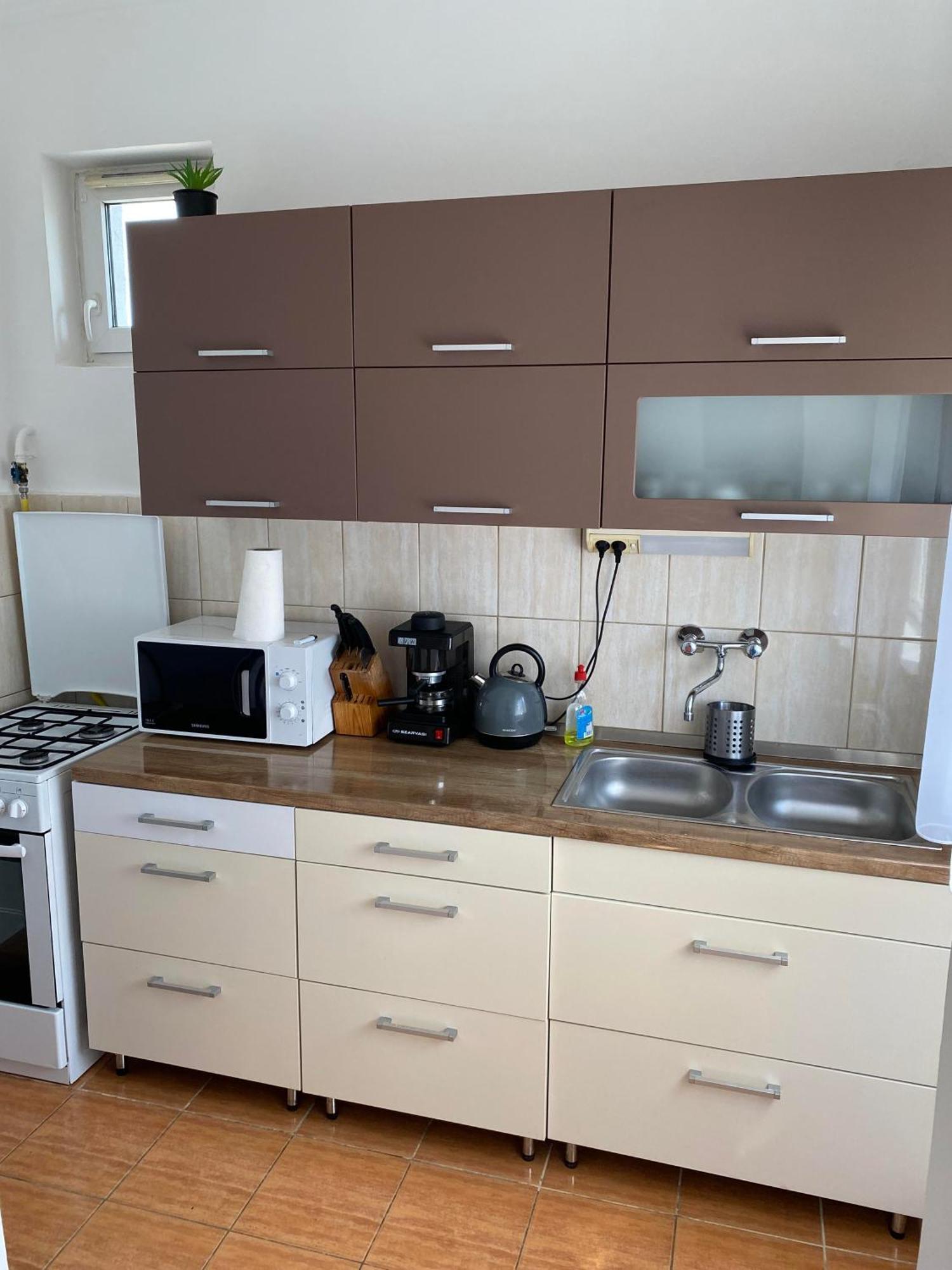 Kincső Appartement *